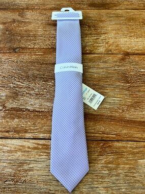 New Calvin Klein Purple Lavender Silver Tie